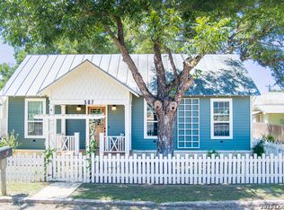 507 High St, Comfort, TX 78013