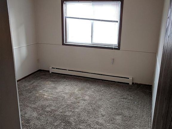 5th image of 8300 Zane Ave N #8300302