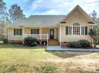 16801 Jolly Rd, Disputanta, VA 23842
