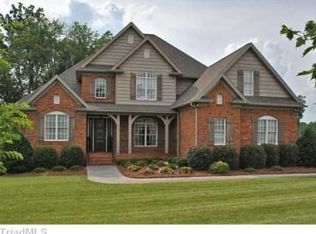 8415 Grove Creek Dr, Lewisville, NC 27023