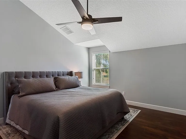 12752 S Lake Sawyer Ln — Photo 7