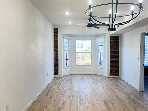 2nd image of 212 N 9th St APT 2