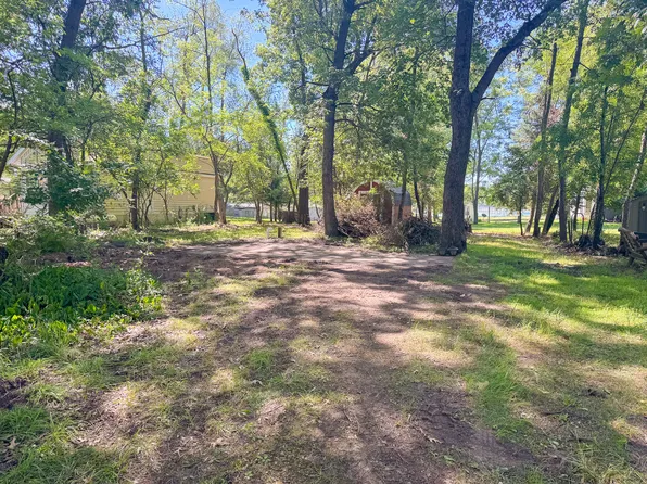 21/149 Woodhaven Dr E, Sublette, IL 61367
