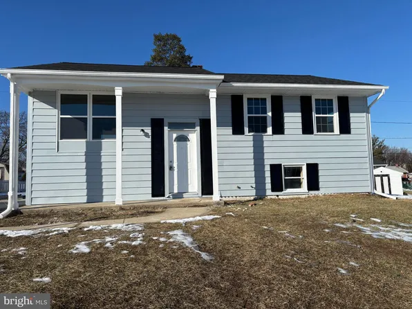 3122 Rheims Rd, Windsor Mill, MD 21244