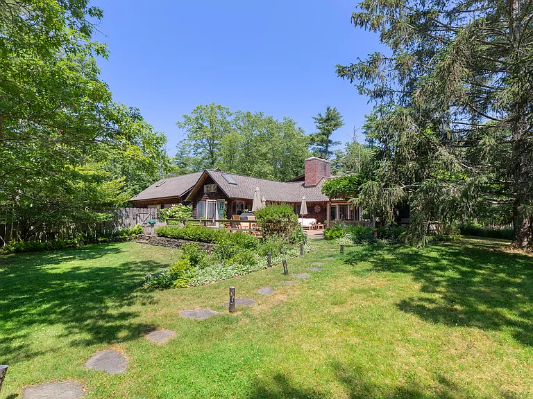 38 Swamp Rd — Photo 1