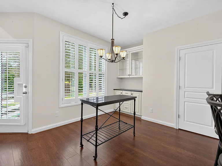 1023 Caton Dr — Photo 21