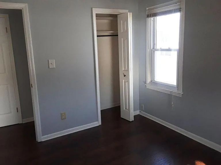 13697 Knox Ave — Photo 8