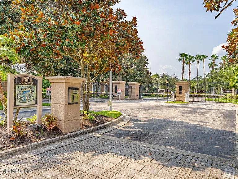 10961 Burnt Mill Rd #137 — Photo 47