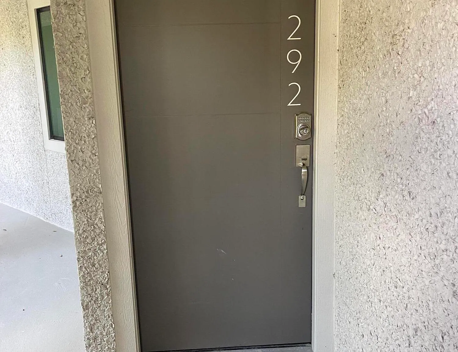 2 bed, 2.0 bath, 1099 sqft, $2,100 — Photo 1
