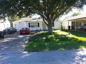 2nd image of 10201 Sierra Dr
