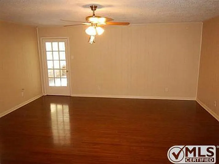 508 Dogwood Dr — Photo 17