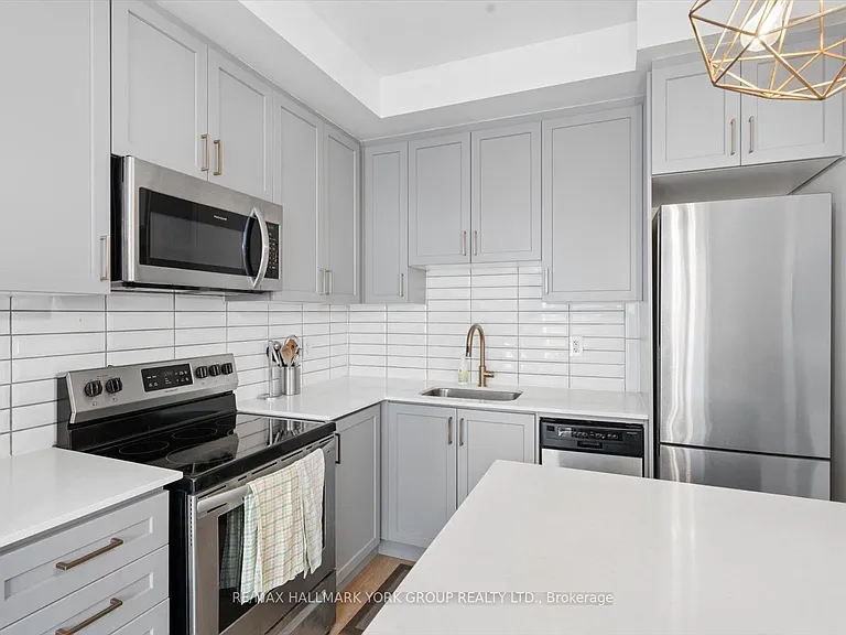 24 Fieldway Rd #16 — Photo 9