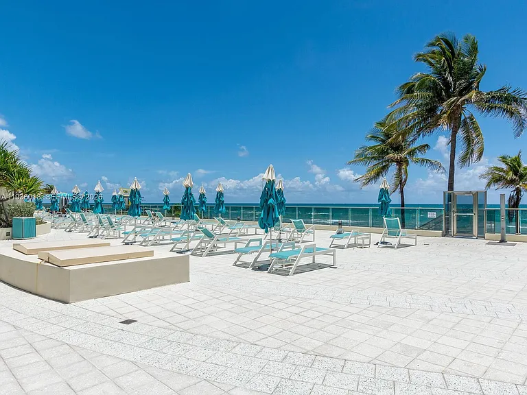 2501 S Ocean Dr #921 — Photo 16