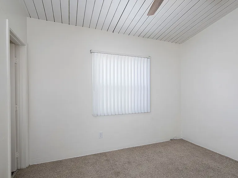 Aztec Lofts Apartments — Photo 25
