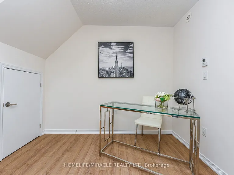 32 Fieldway Rd #122 — Photo 25