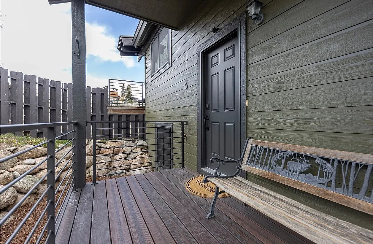 3 bed, 1810 sqft, $4,500 — Photo 3