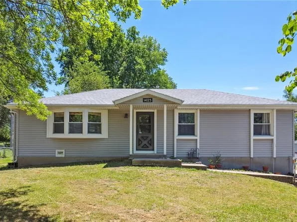 14125 Sandusky Ave, Bonner Springs, KS 66012