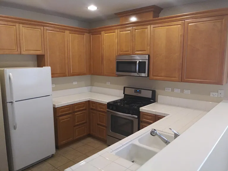 563 Beckman Way — Photo 7