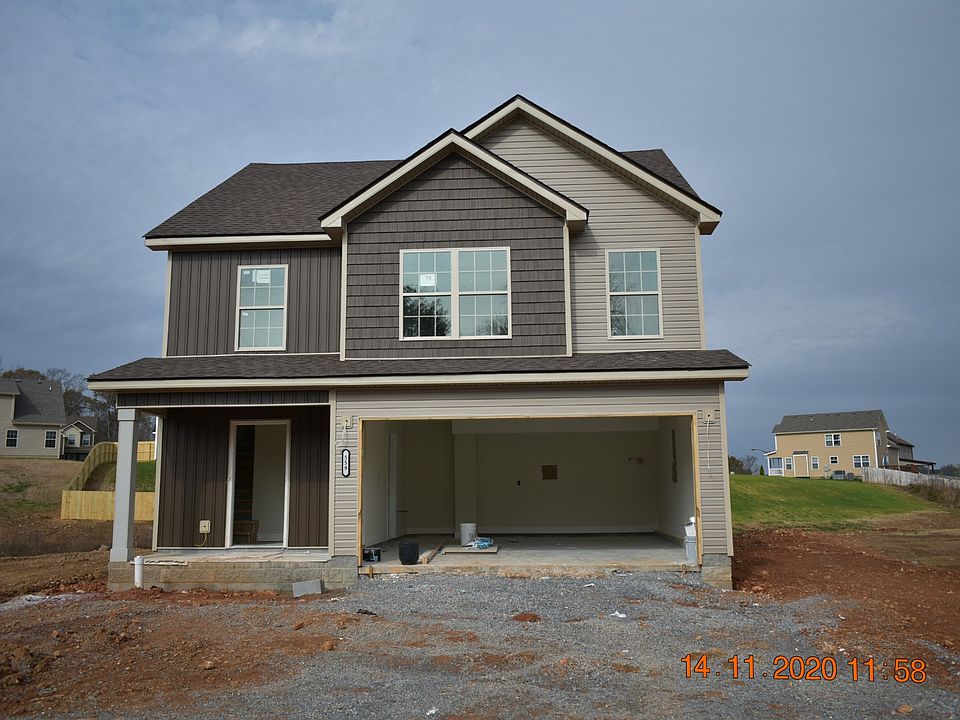 1st image of 79 Chestnut Dr