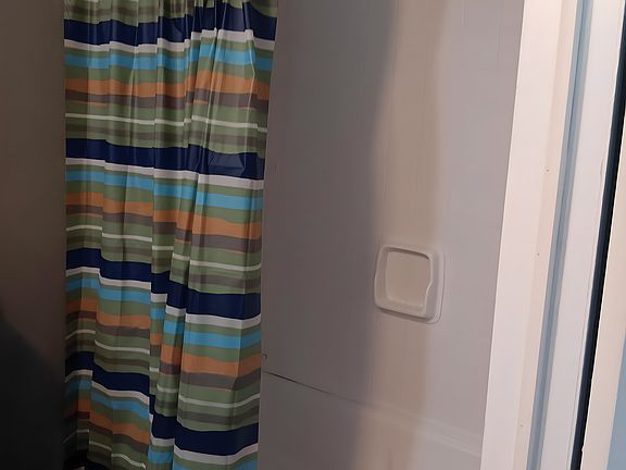 3rd image of 159 Rainbow Dr