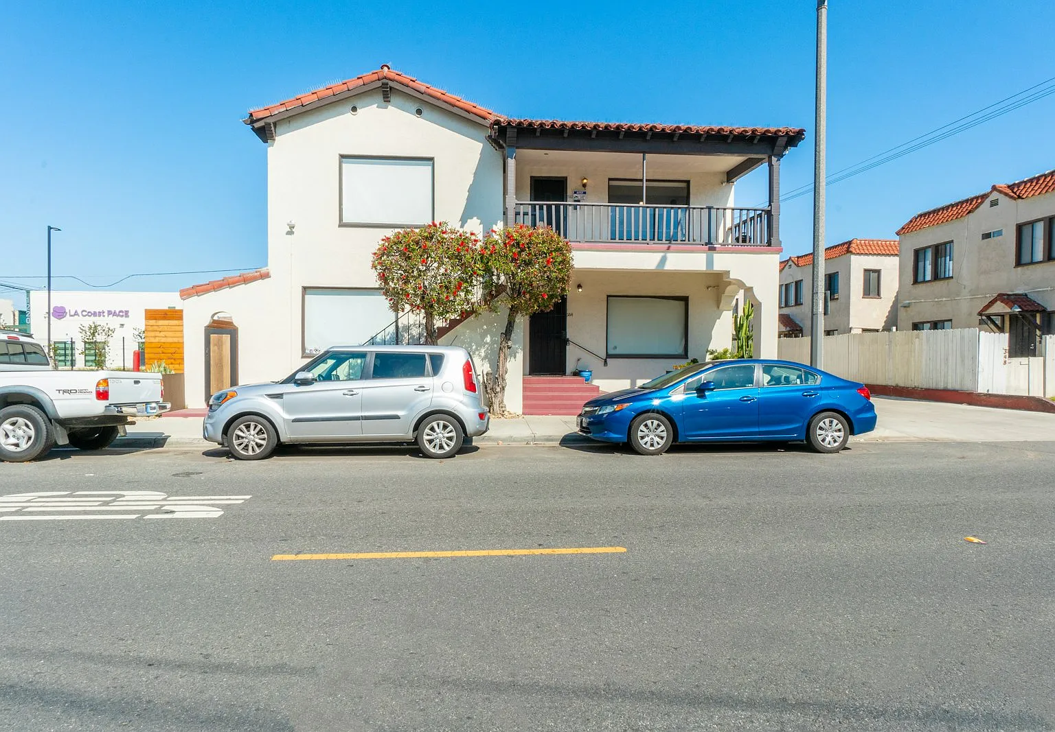 358 Orange Ave, Unit 360 — Photo 1