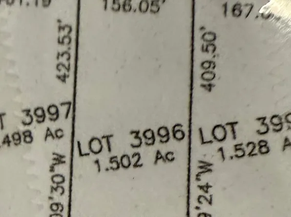 1019 E Landings Rd N, Granbury, TX 76049
