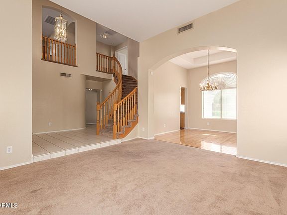 5th image of 1773 W Goldfinch Way