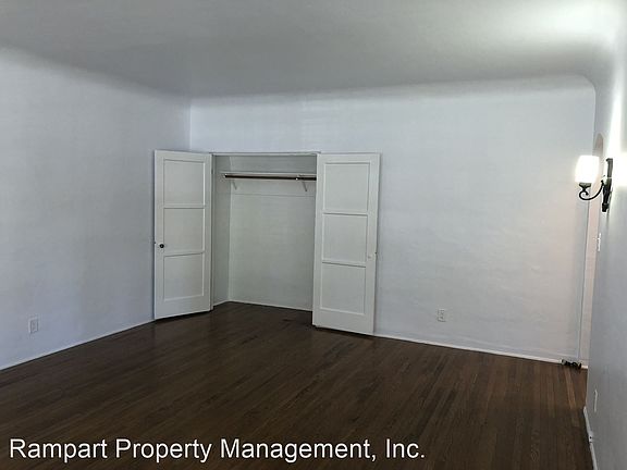 5th image of 640 N Beachwood Dr APT 108