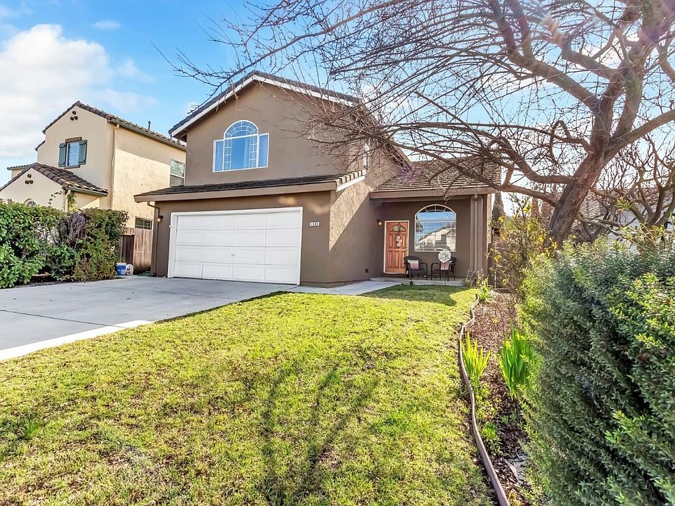 1st image of 1585 Las Brisas Dr