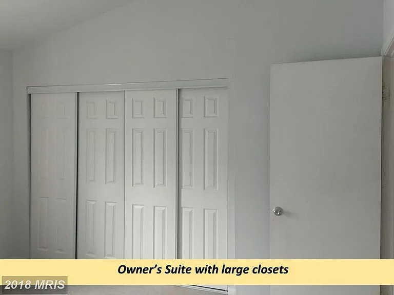 9614 Hingston Downs — Photo 4