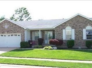 601 Riverbend Ct, Arnold, MO 63010
