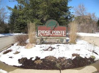 12395 Windcliff Dr, Davisburg, MI 48350