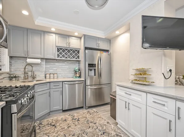 97-37 63rd Road image 6 of 19