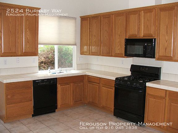 2nd image of 2524 Burnaby Way