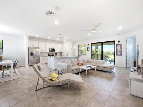 2352 Anguilla DR #201, NAPLES, FL 34120