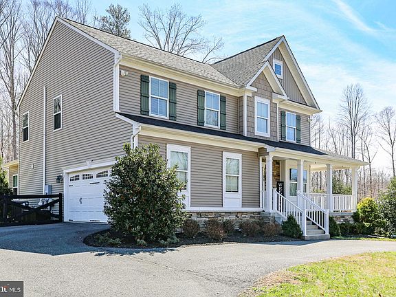 2nd image of 31 Pinewood Rd