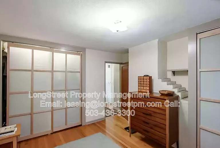 744 NW 16th St — Photo 16