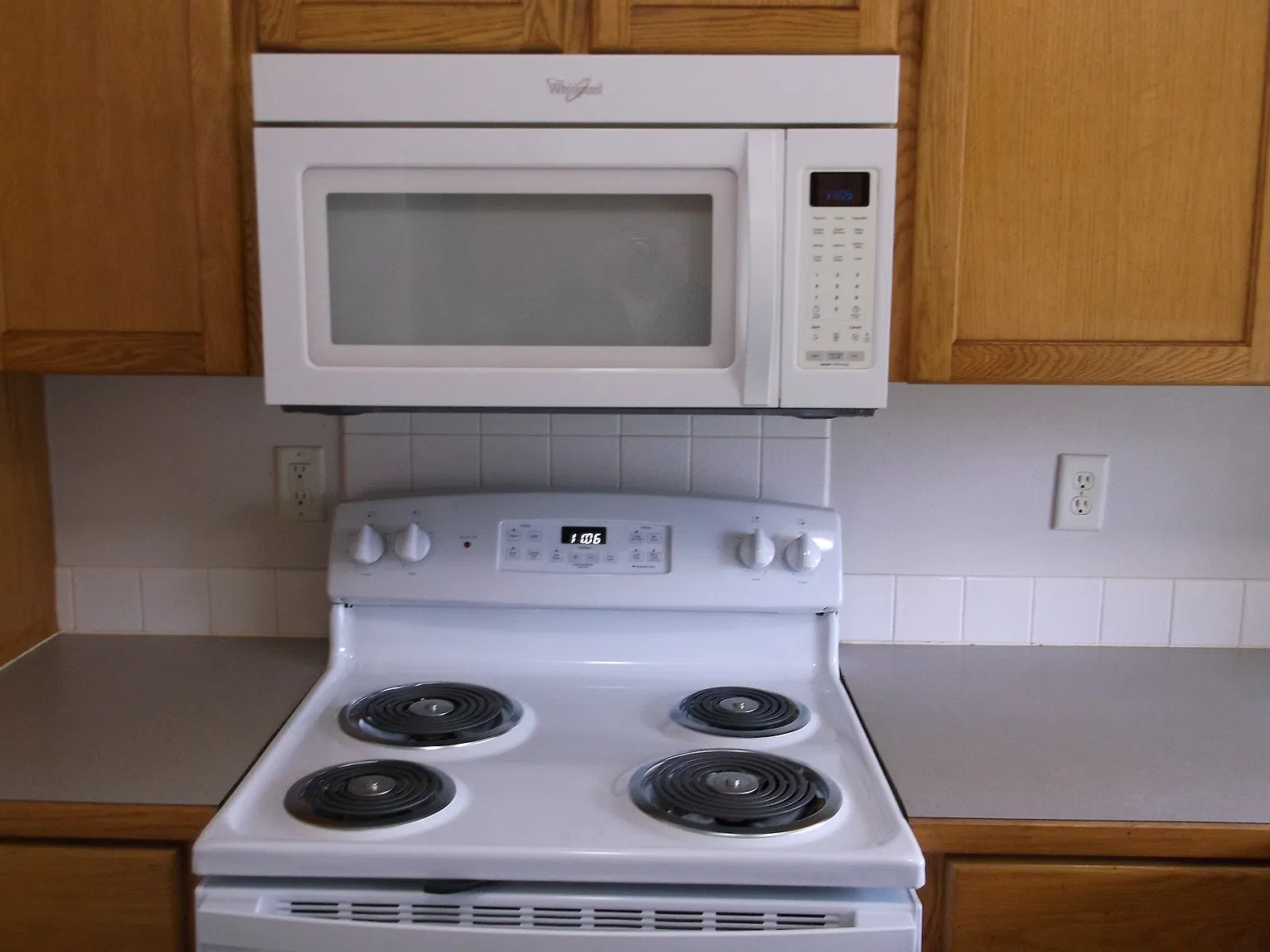 3 bed, 2.5 bath, 1550 sqft, $1,995 — Photo 4