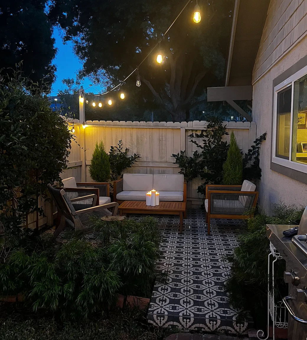 2 bed, 954 sqft, $3,750 — Photo 3