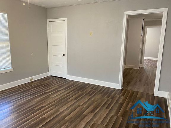 2nd image of 2431 San Antonio St