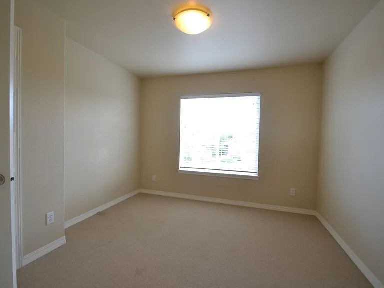 5079 Farris Creek Ct — Photo 30