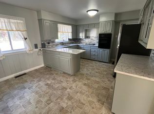 243 S Enid Ave, Russellville, AR 72801