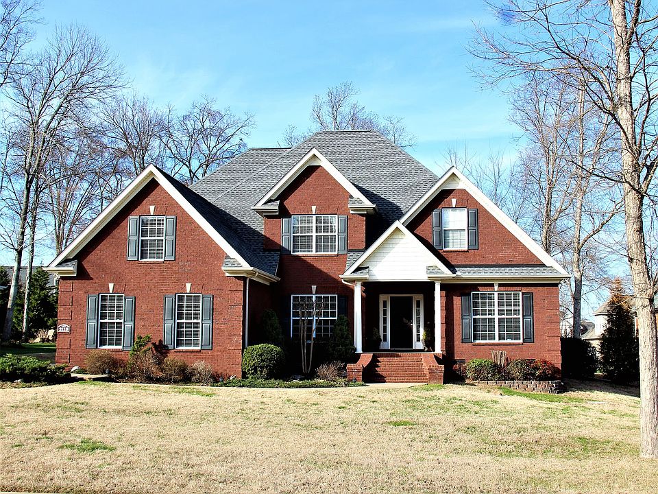 1st image of 2110 Woodcliff Dr