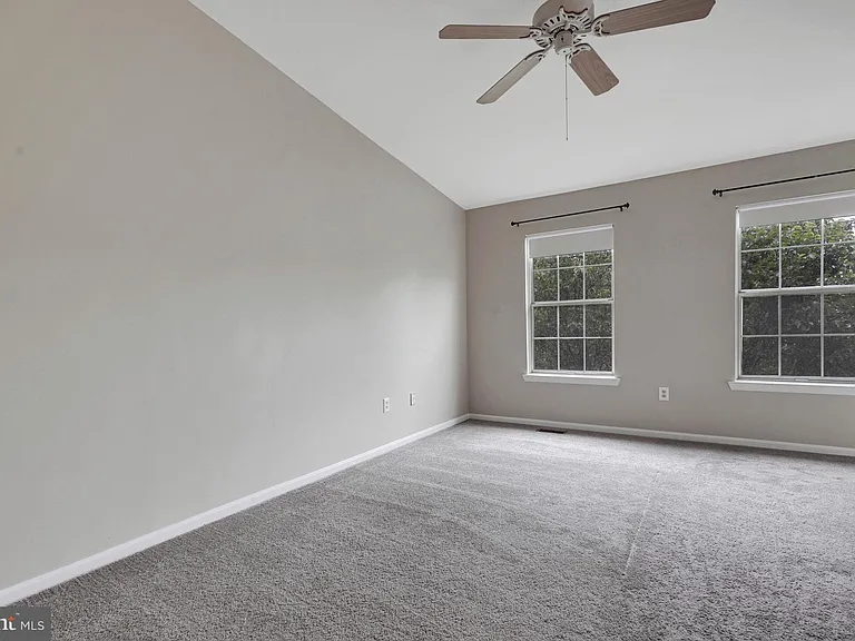 44030 Gala Cir — Photo 16