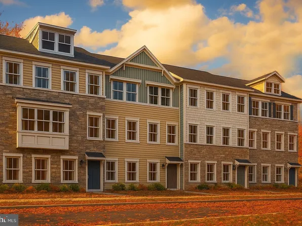 10723 Millport St, White Plains, MD 20695