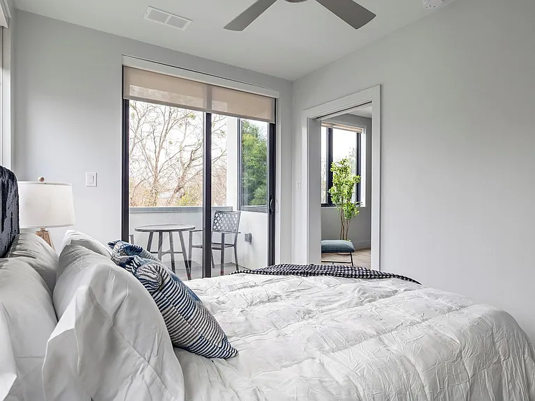 5515 Humming Bird Ln #306 — Photo 5