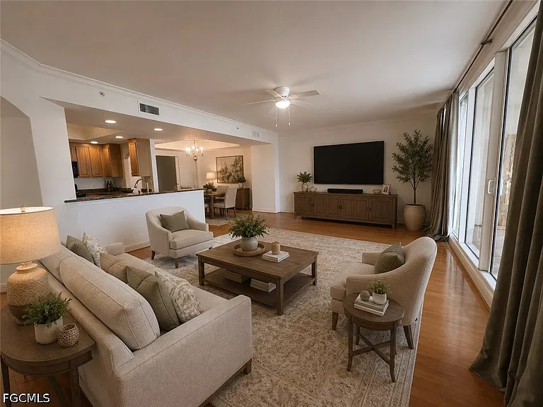 2090 W 1st St #G1607 — Photo 48
