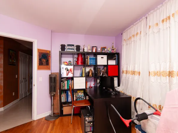 2012 Jerome Avenue image 16 of 21