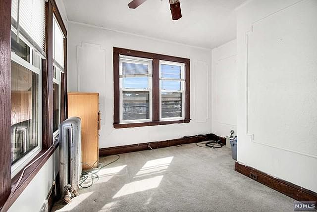 2nd image of 55 Western Pkwy APT 2