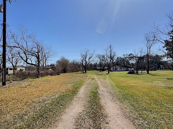 4th image of 10217 Weldon Rd